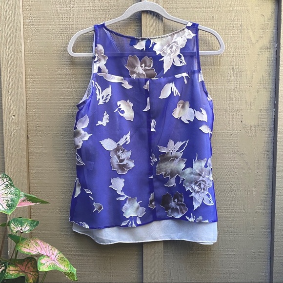 VERA WANG Lined sleeveless top, flowy floral,Women’s Medium, excellent condition - Picture 2 of 10